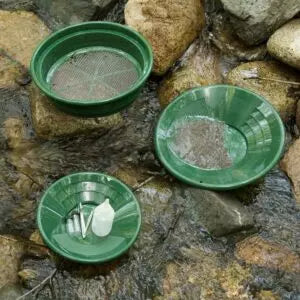 7 Piece Gold Panning Kit