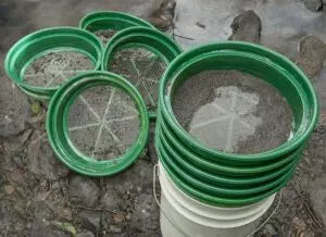 9Pc Wire Sifting Pan Set, Fits on A 5 Gallon Bucket