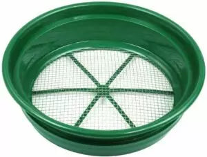 11 Piece Gold Panning Kit